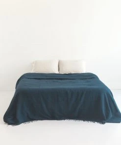 Creative Women 3 Panel Solid Queen Blanket