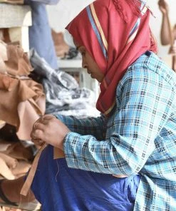 Purse & Clutch Outside Pockets Handbag - Caramel