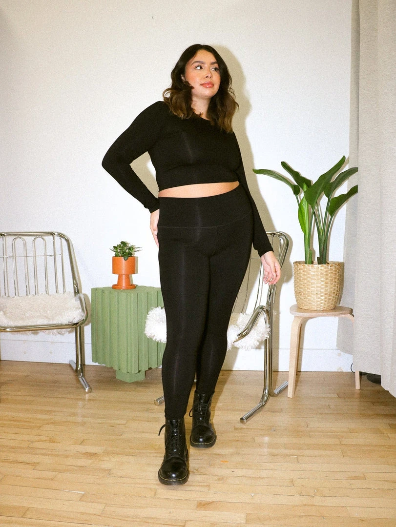 Mary Young Afia Bamboo Legging Pajamas + Loungewear 1 Mary Young Afia Bamboo Legging Pajamas + Loungewear