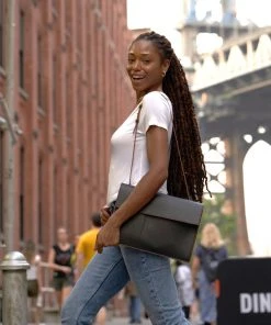 Allégorie Accessories Gala Apple Leather Tech Folio Bag