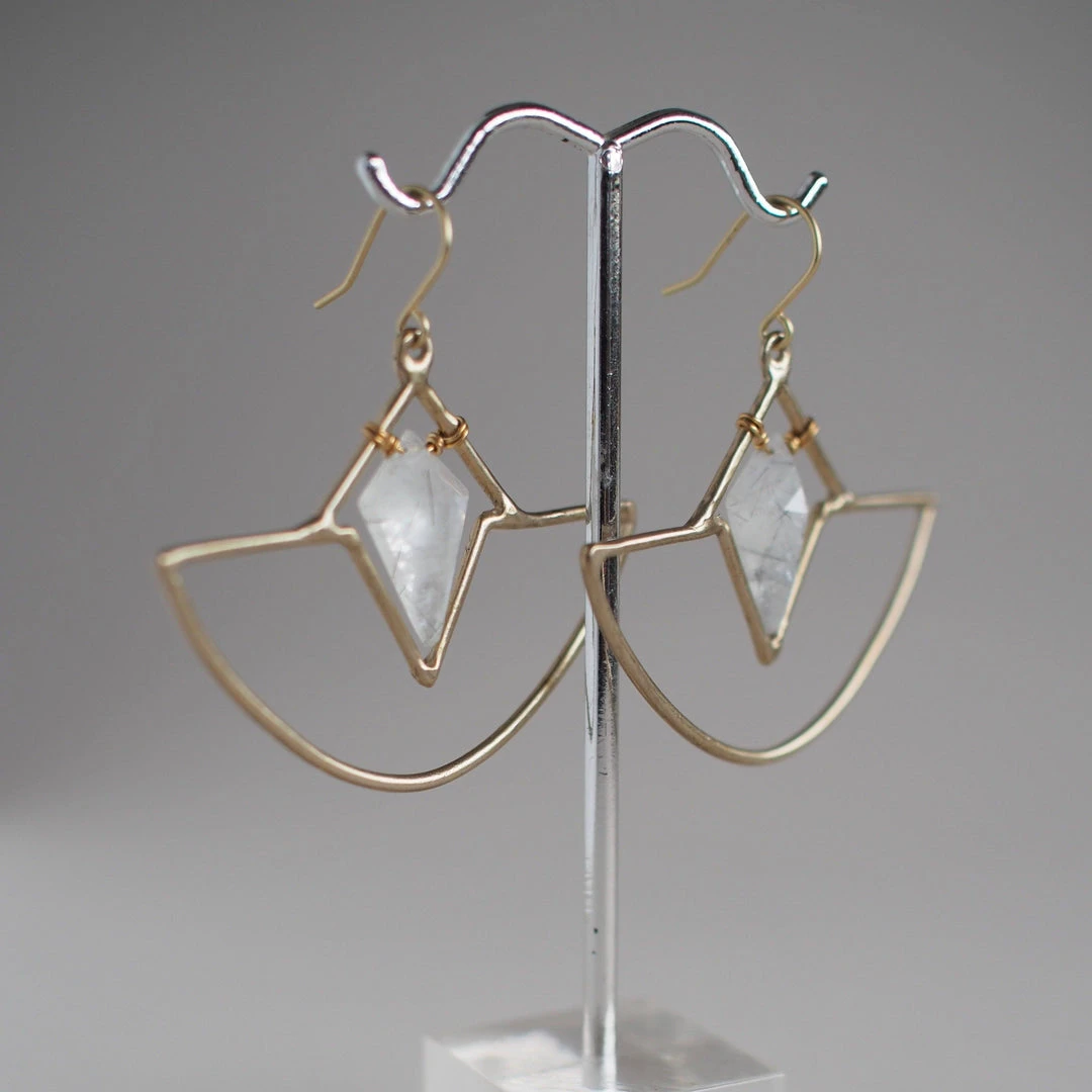 Iron Oxide Crystal Amulet Earrings Jewelry 3 Iron Oxide Crystal Amulet Earrings Jewelry