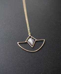 Iron Oxide Jewelry Crystal Amulet Necklace 13 Iron Oxide Jewelry Crystal Amulet Necklace