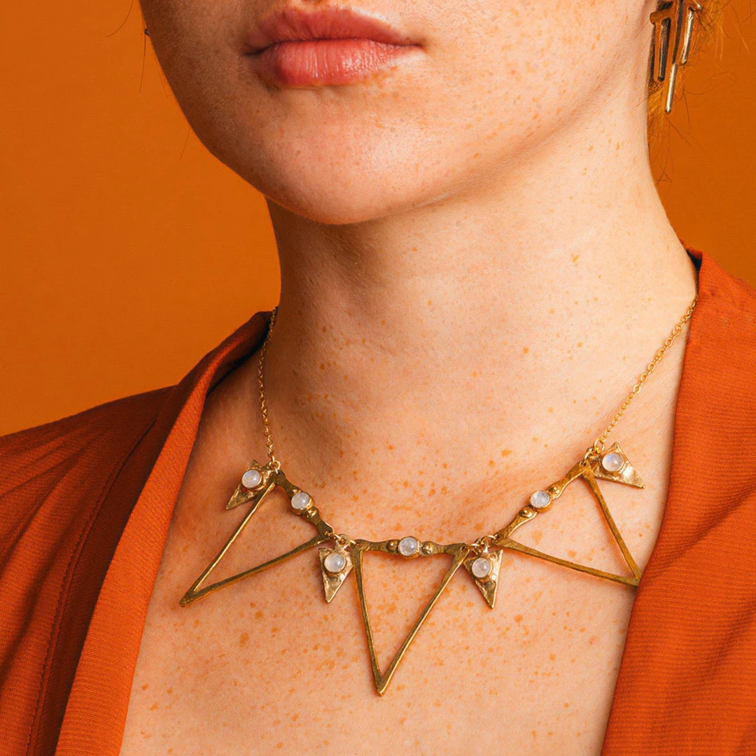 Iron Oxide Goddess Dart Collar Jewelry 4 Iron Oxide Goddess Dart Collar Jewelry