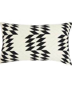 Archive New York Almolonga Lumbar Pillow - White Quilt