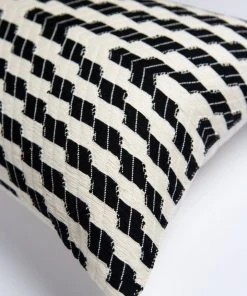 Archive New York Home Goods Almolonga Zig Zag Lumbar Pillow - Black