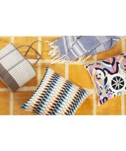 Archive New York Home Goods Momos Grid Blanket / Rug - Natural White + Gold