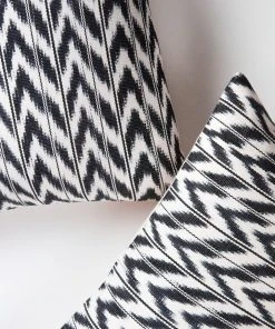 Archive New York Toto Ikat Lumbar Pillow - Black + White 11 Archive New York Toto Ikat Lumbar Pillow - Black + White