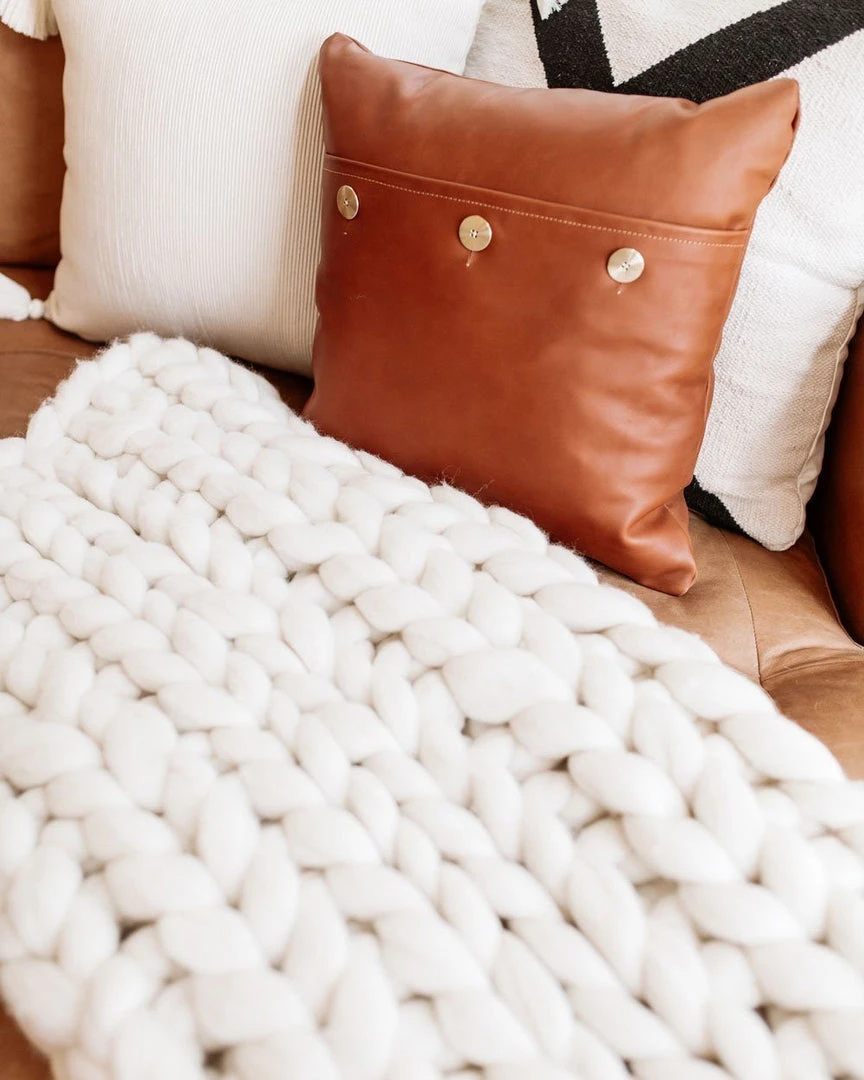 August Sage Chunky Wool Throw Blanket August Sage Chunky Wool Throw Blanket