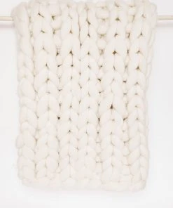 August Sage Chunky Wool Throw Blanket