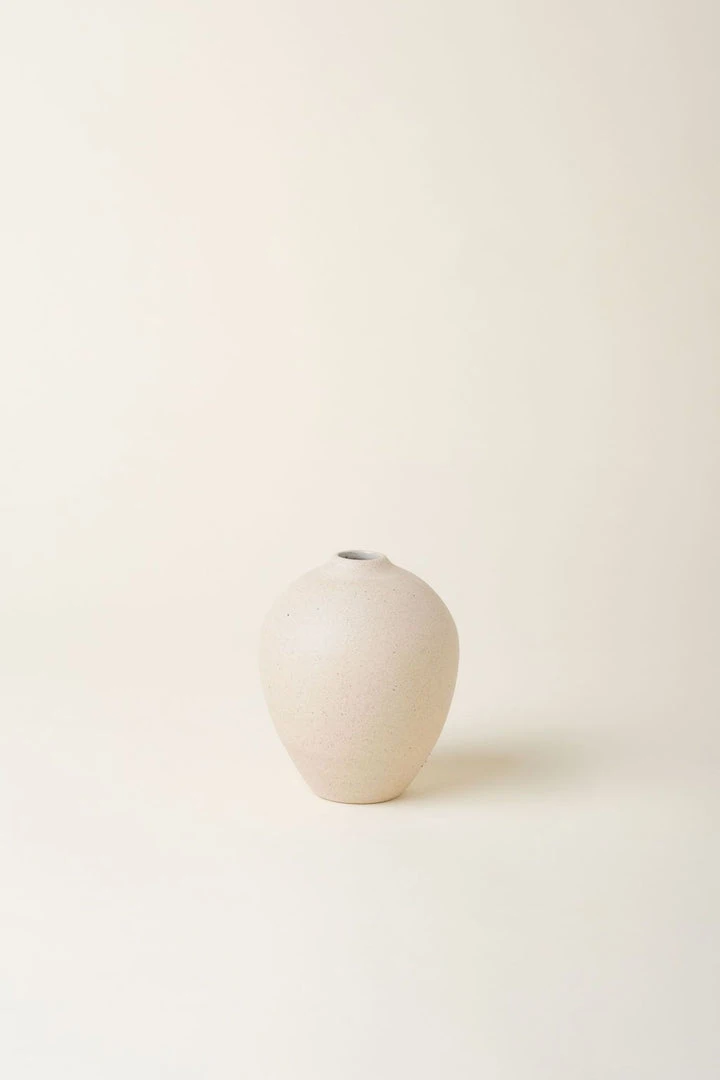 August Sage Sofia Oval Bud Vase - Tierra Home Goods 1 August Sage Sofia Oval Bud Vase - Tierra Home Goods