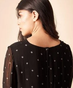 Symbology Baby Cacti Shift Dress - Black + Cream Clothing