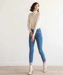 WVN Base Turtleneck Best Sellers