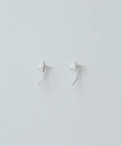 CÂPÂ Jewelry Manta Ray Recycled Earrings