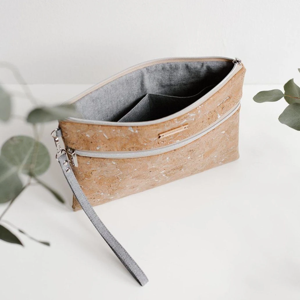 Carry Courage Inventor Cork Tablet Organizer - Silver 4 Carry Courage Inventor Cork Tablet Organizer - Silver