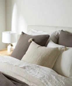 Coyuchi Cascade Matelasse Blanket - Morel