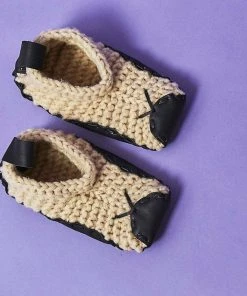 Chilote Best Sellers Unisex House Slippers - Black