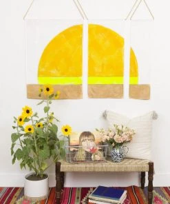 Conejo & Co Ojos Abiertos Wall Hanging - Sunshine
