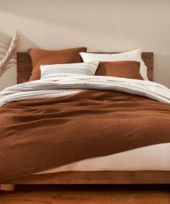 Coyuchi Home Goods Cascade Matelasse Blanket - Rust