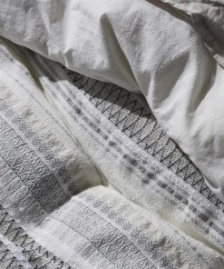 Coyuchi Home Goods Lost Coast Duvet Cover - Soft White With Deep Graphite