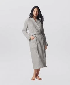 Coyuchi Unisex Waffle Robe - Fog