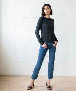 WVN Crew Neck Sweater Best Sellers