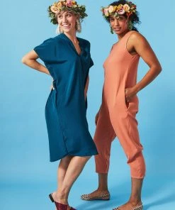 Darzah Shoes Tatreez Flats - Rose