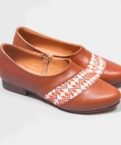 Darzah Shoes Tatreez Oxford - Camel + Orange