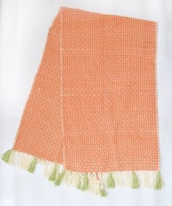 Zuahaza Diamond Uchuva Table Runner