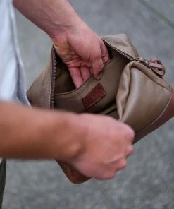 Nisolo Durango Waxed Canvas Dopp Kit Accessories