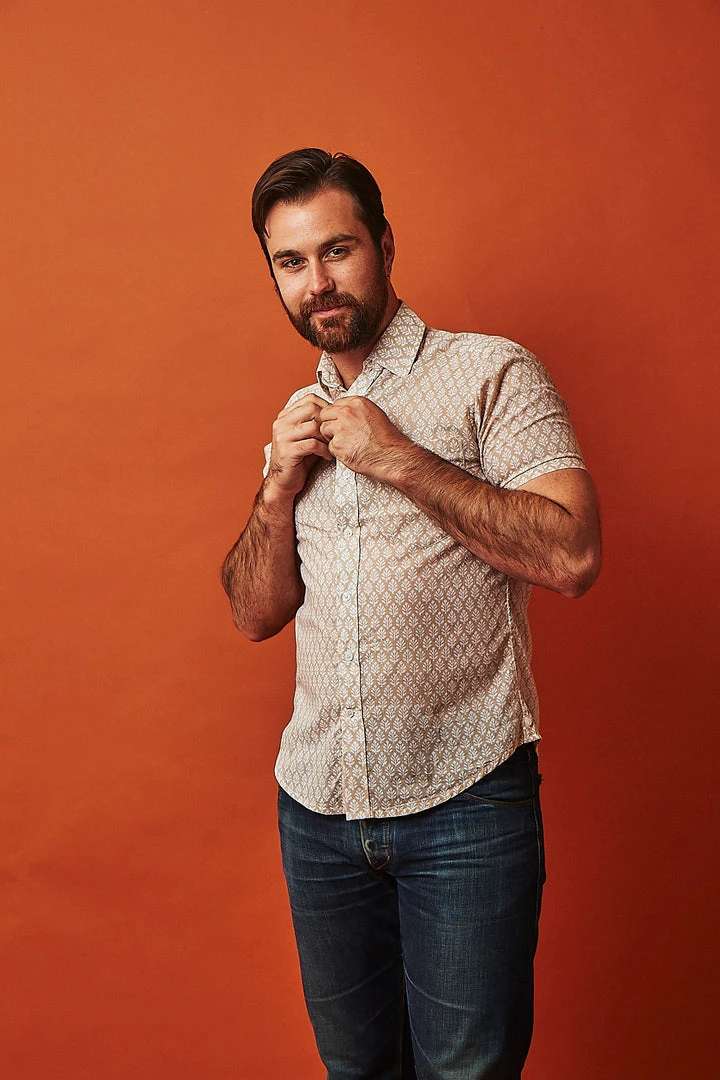 Dushyant Asthana Men's Folk Short Sleeve Shirt - Leaf Motif 1 Dushyant Asthana Men's Folk Short Sleeve Shirt - Leaf Motif