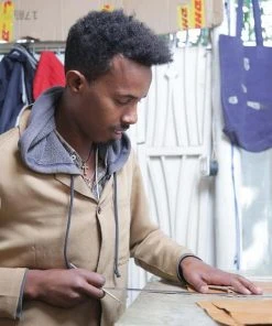 Purse & Clutch Ethiopian Leather Crossbody - Caramel Accessories