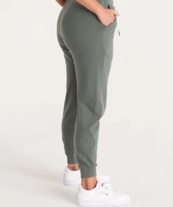 The Standard Stitch Clothing French Terry Everyday Jogger 19 The Standard Stitch Clothing French Terry Everyday Jogger