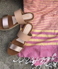 Hilana: Upcycled Cotton Fethiye Upcycled Turkish Towel - Pink