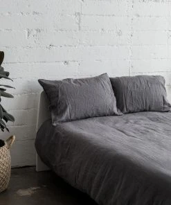 Looma French Linen Pillowcase Set