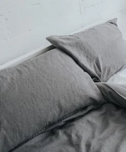 Looma French Linen Pillowcase Set