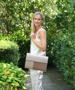 Allégorie Accessories Gala Apple Leather Tech Folio Bag