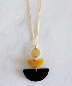 Hathorway Saigon Horn Pendant Necklace