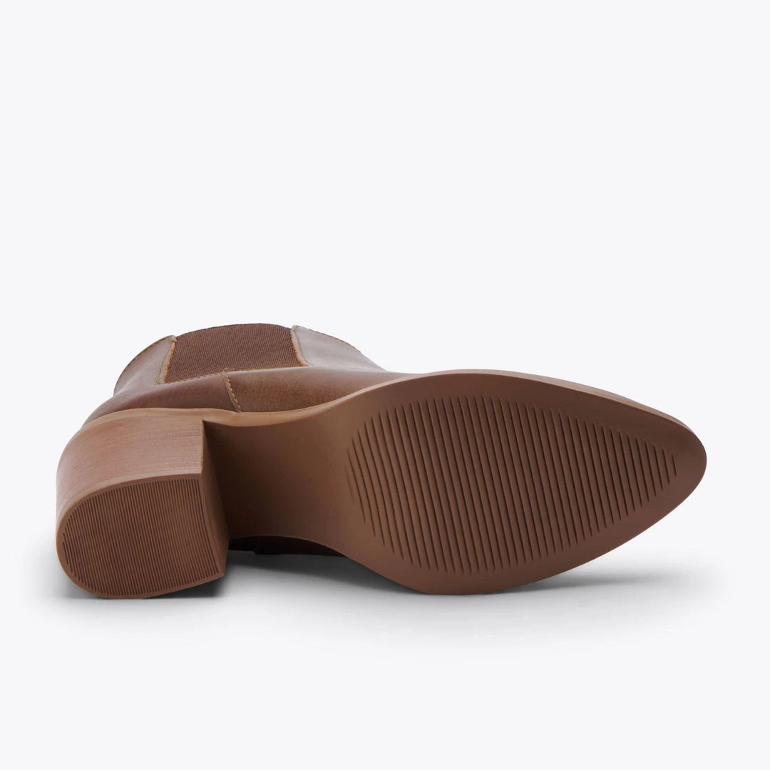 Nisolo Shoes Heeled Chelsea Boot - Chocolate 6 Nisolo Shoes Heeled Chelsea Boot - Chocolate