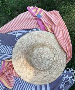 Hilana: Upcycled Cotton Fethiye Upcycled Turkish Towel - Pink