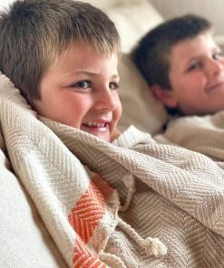 Hilana: Upcycled Cotton Pipa Upcycled Throw Blanket