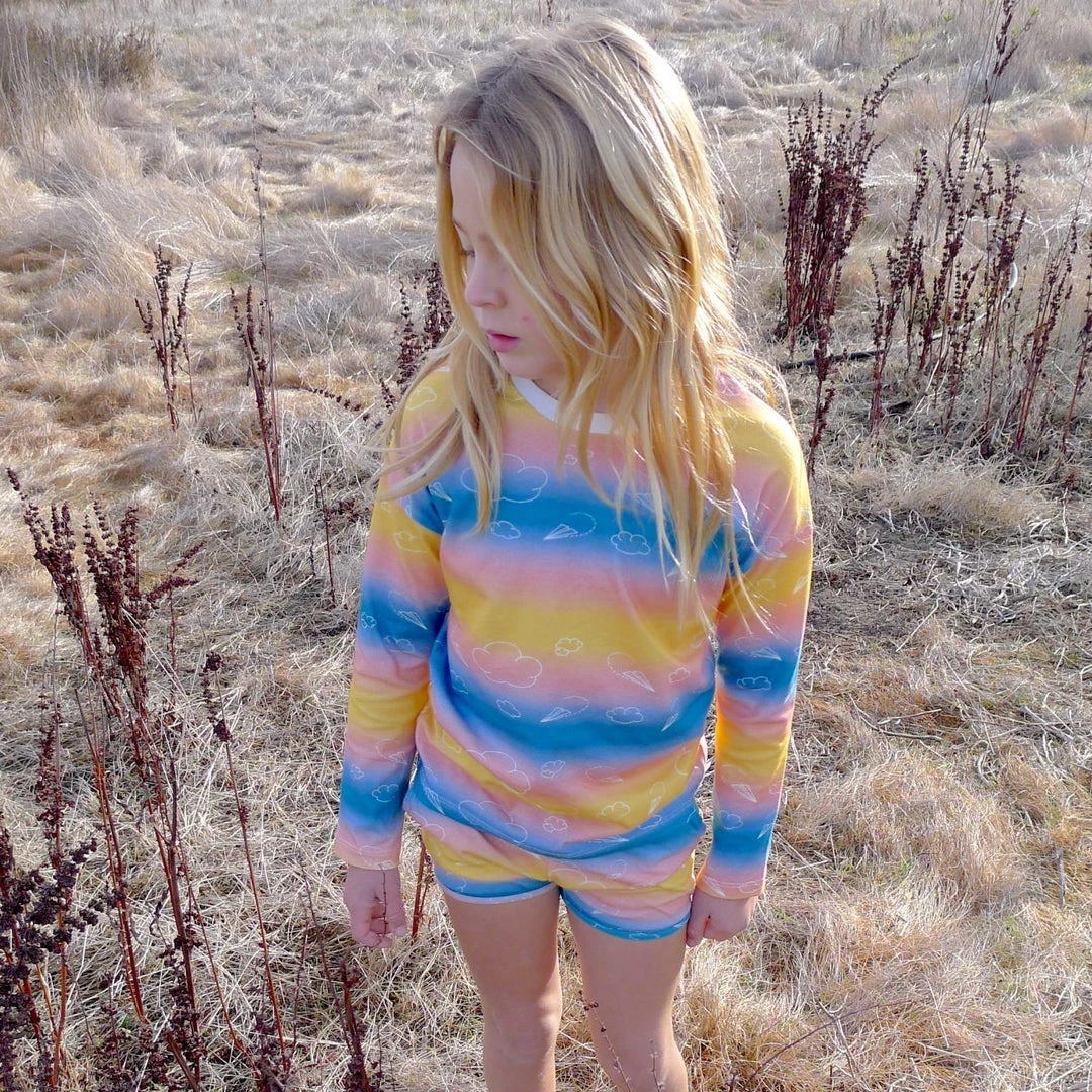 Honey Cake Tiger Kids' Unisex Long Sleeve Tee - Sky's The Limit Honey Cake Tiger Kids' Unisex Long Sleeve Tee - Sky's The Limit