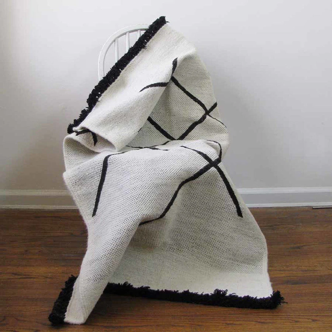 Ichcha Home Goods Cross Hatch Dhurrie Rug 4 Ichcha Home Goods Cross Hatch Dhurrie Rug