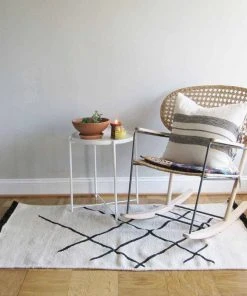 Ichcha Home Goods Cross Hatch Dhurrie Rug