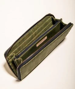 Tiradia Cork Just Right Cork Clutch Wallet Best Sellers