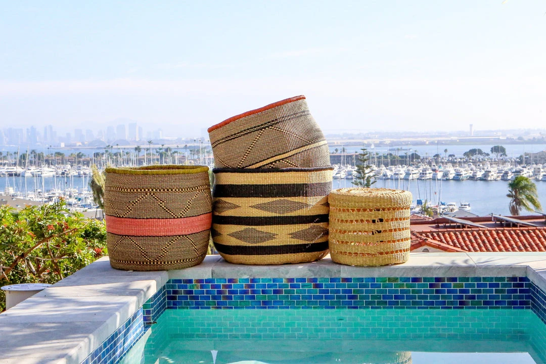 KAZI Jumbo Almasi Black Grass Planter KAZI Jumbo Almasi Black Grass Planter