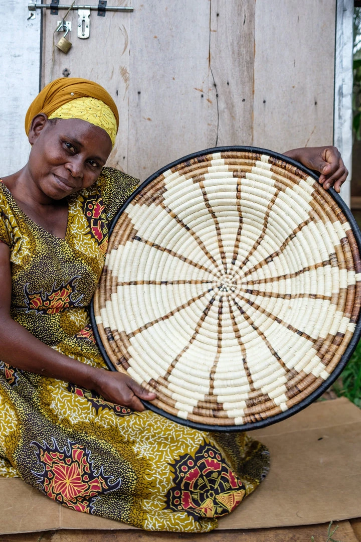 KAZI Large Banana Burst Woven Wall Plate Home Goods 4 KAZI Large Banana Burst Woven Wall Plate Home Goods