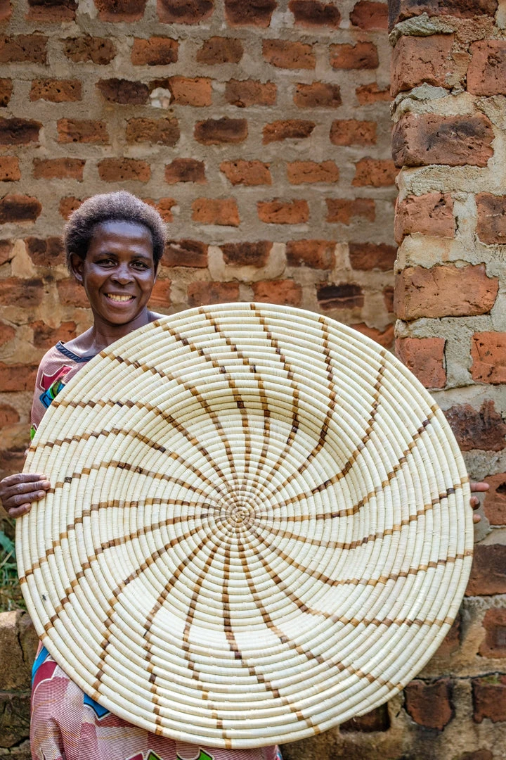 KAZI Banana Leaf Shujaa Extra Large Wall Plate Staff Favorites 5 KAZI Banana Leaf Shujaa Extra Large Wall Plate Staff Favorites