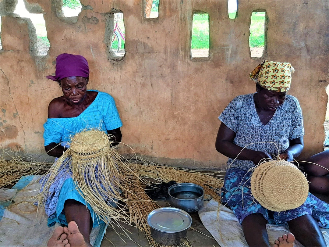 KAZI Home Goods All Natural Lace Hanging Basket 4 KAZI Home Goods All Natural Lace Hanging Basket