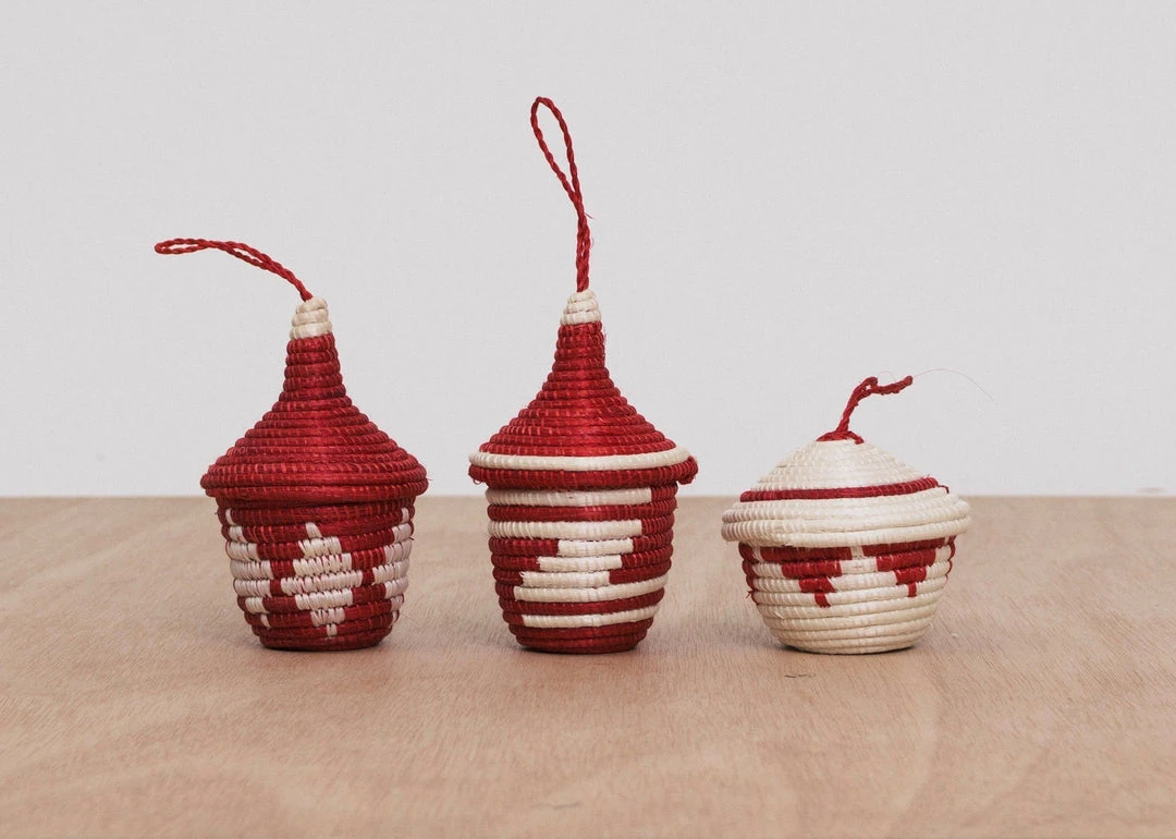 KAZI Fair Trade Fiery Red Ikonji Ornament Set 1 KAZI Fair Trade Fiery Red Ikonji Ornament Set