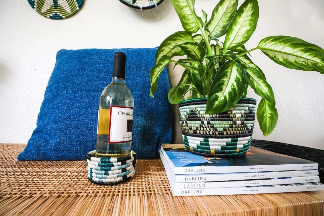 KAZI Ivy Kamere Planter KAZI Ivy Kamere Planter